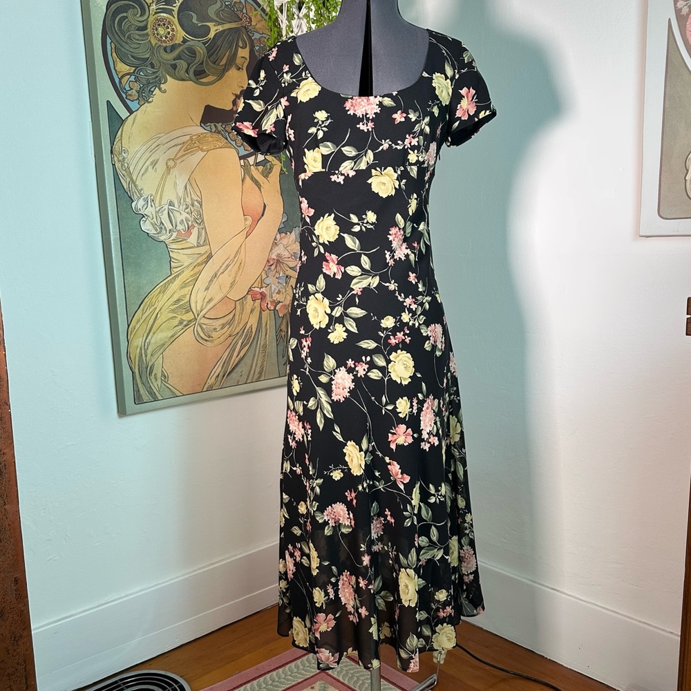 NWT Deadstock 90s Women’s Cache Fit‎ & Flare A-Line Midi Floral Dress